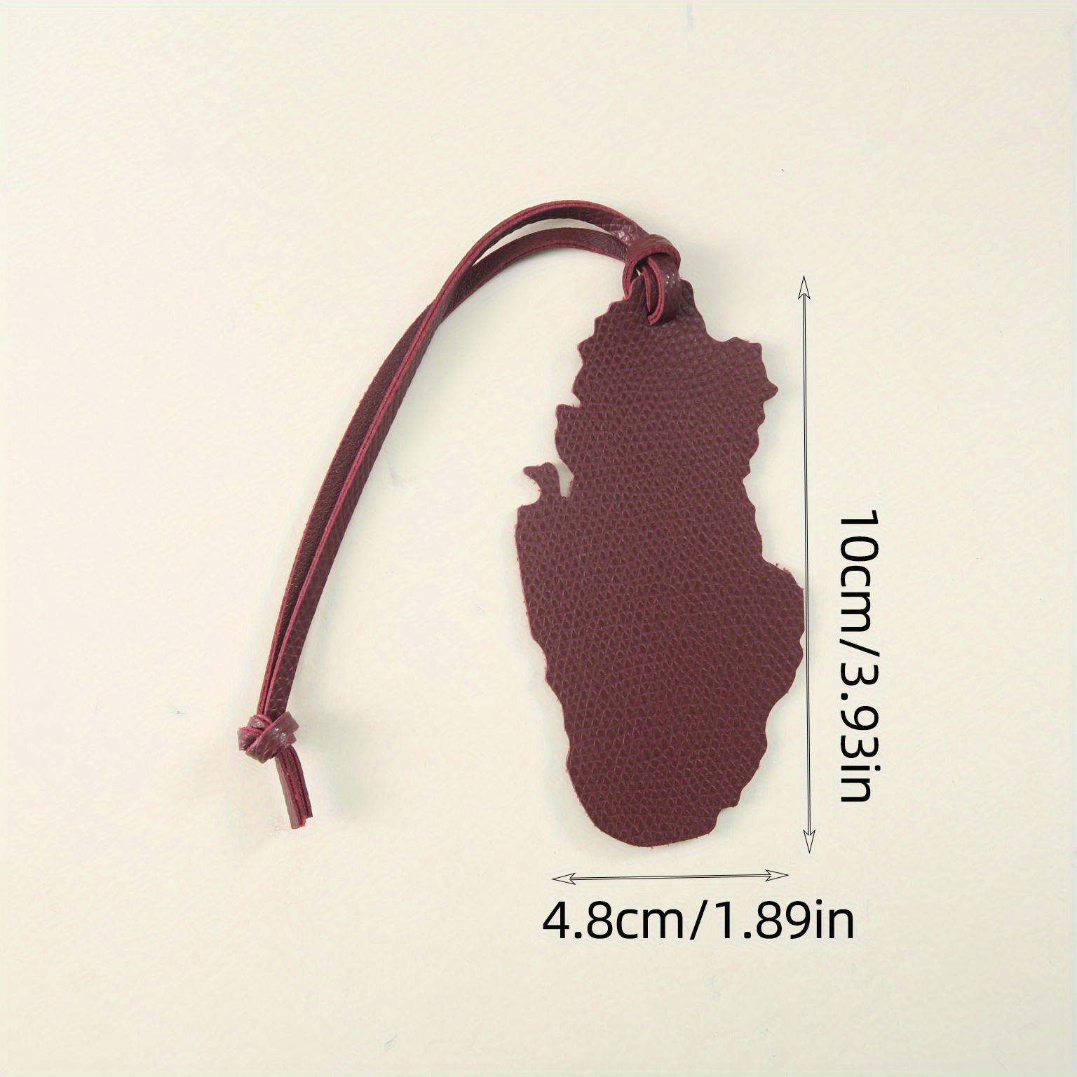 Qatar Map PU Leather Charm - E - Travel Accessories Qatar ulasan dan harga