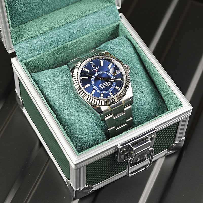 Portable Aluminum Watch Boxes  - Travel Accessories Display ulasan dan harga